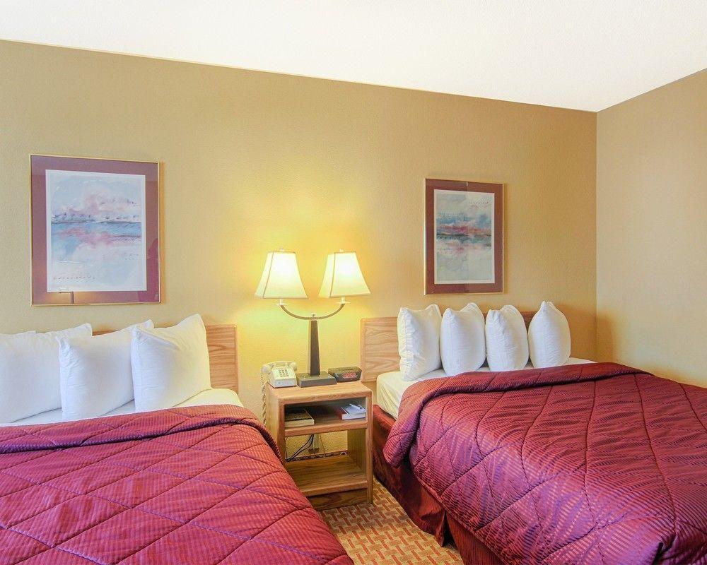 Quality Inn & Suites Wisconsin Dells Downtown - Waterparks Area Buitenkant foto