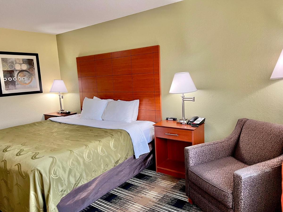 Quality Inn & Suites Wisconsin Dells Downtown - Waterparks Area Buitenkant foto