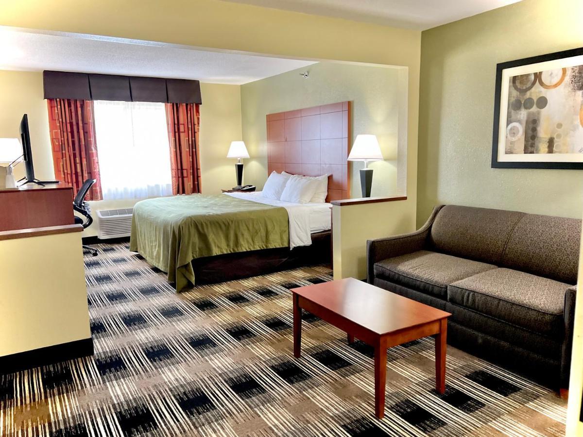 Quality Inn & Suites Wisconsin Dells Downtown - Waterparks Area Buitenkant foto