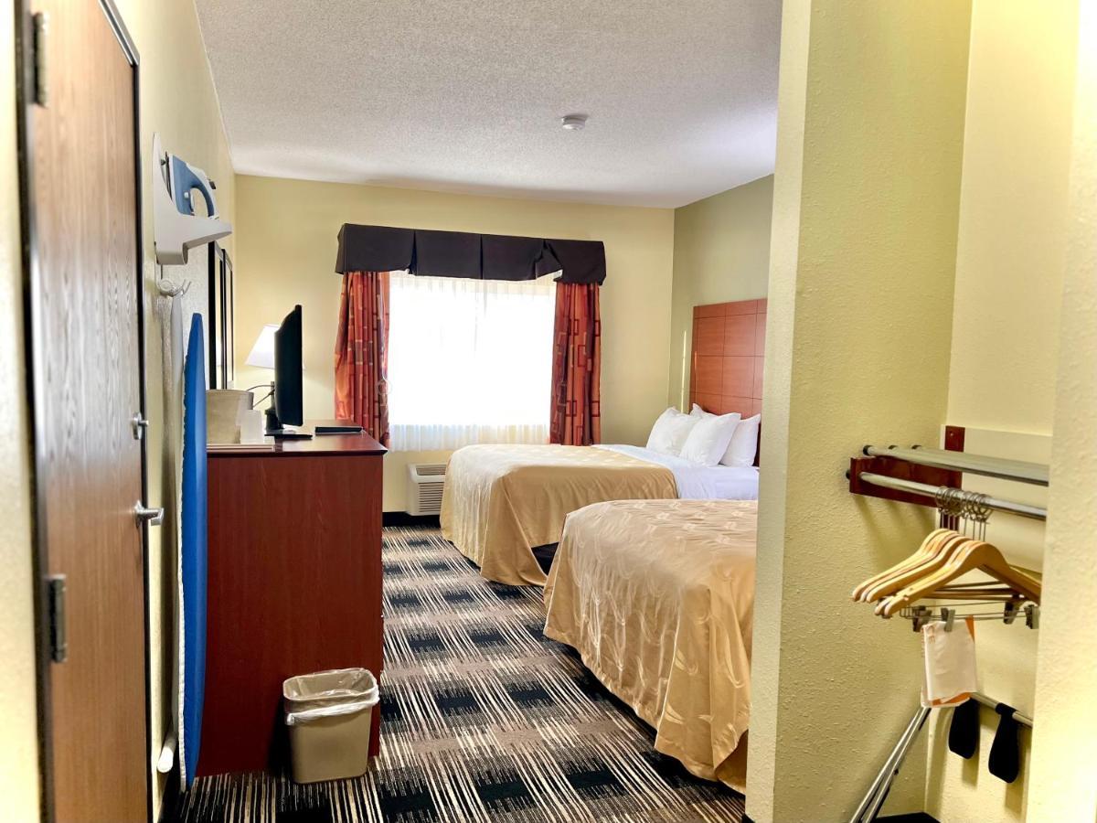 Quality Inn & Suites Wisconsin Dells Downtown - Waterparks Area Buitenkant foto